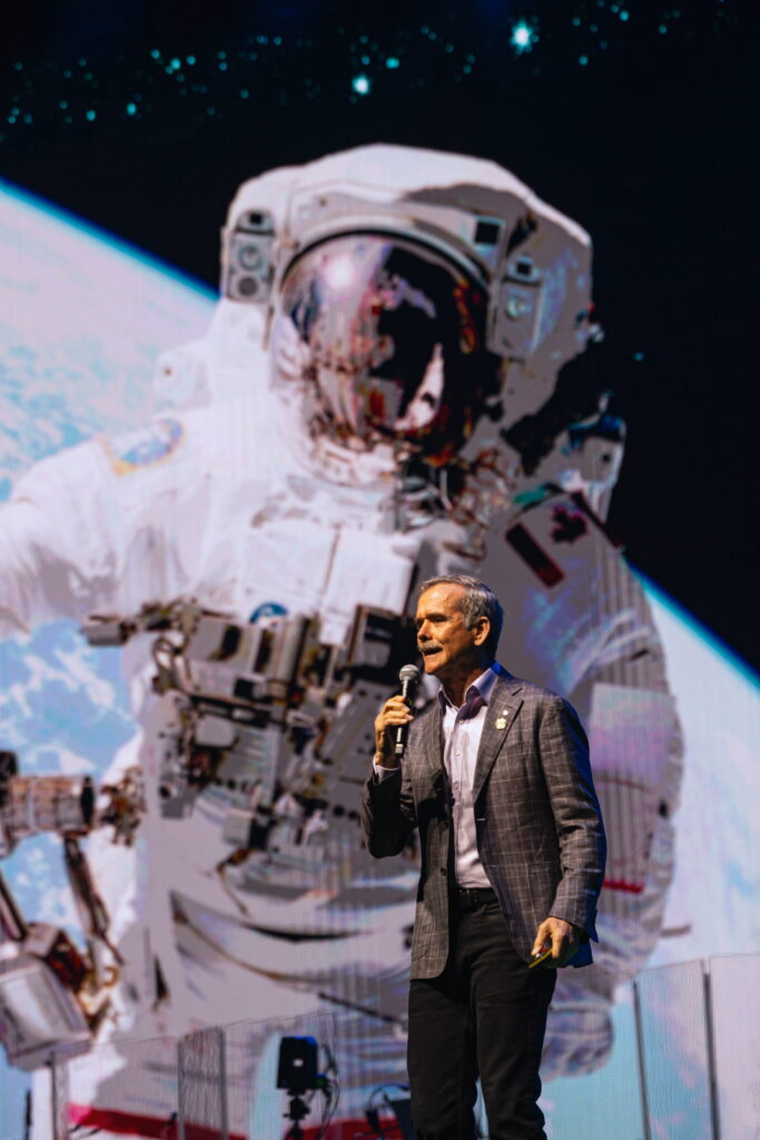 Hadfield bei seiner Europatournee „A Journey Into The Cosmos“ im Dezember 2025 (Foto: Starmus/Max Alexander)