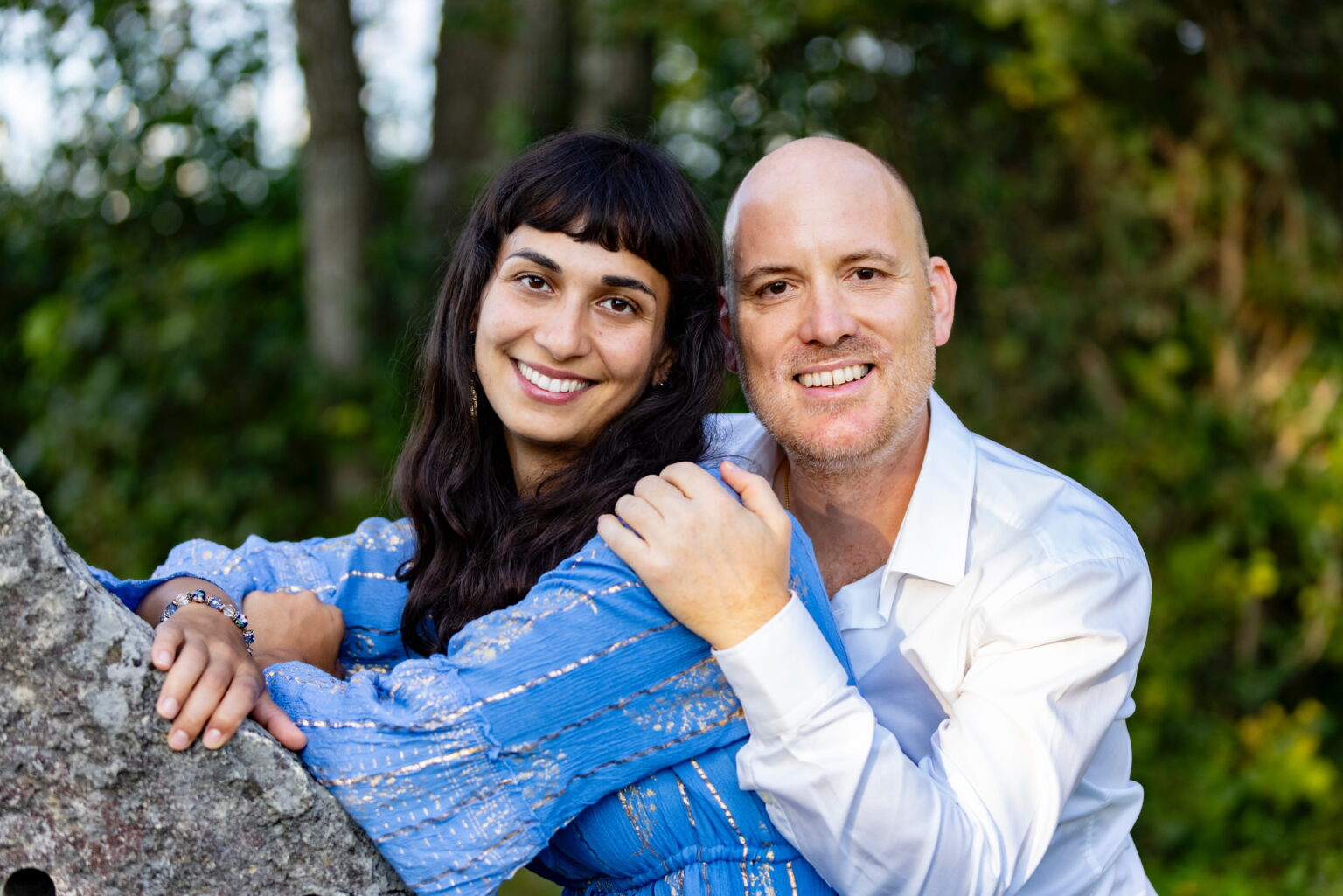 Bestsellerautor Lars Amend mit seiner Frau Anahita, deren Familie aus dem Iran stammt (Foto: Lars Amend privat)