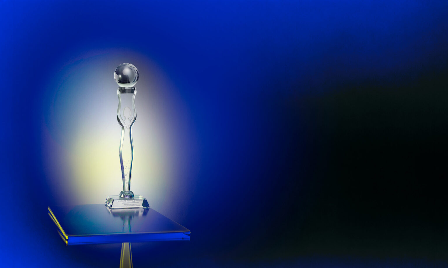 Der Jane Award, der im Rahmen des CALL Film Festivals von nun an jährlich verliehen wird, designt von JOSKA Bodenmais
