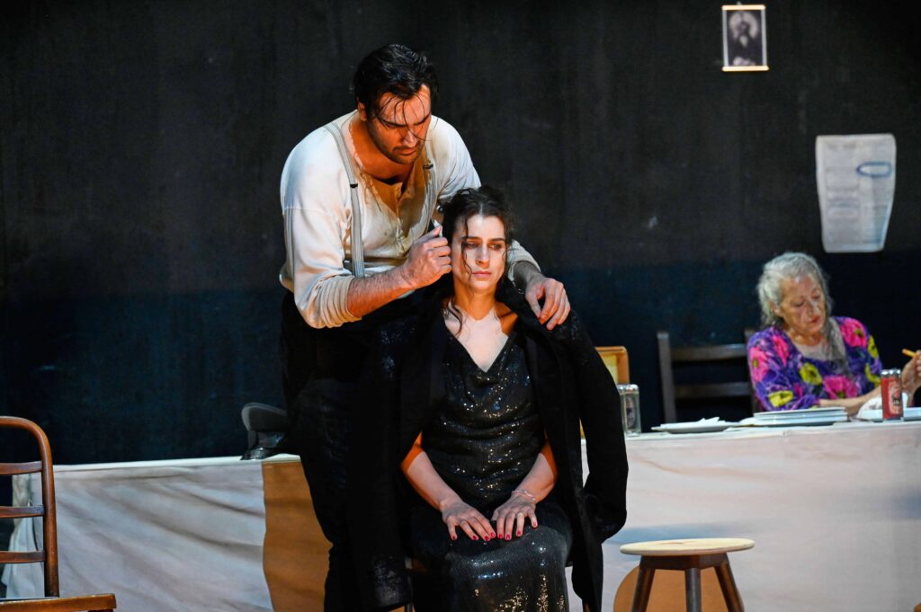 Mit Asmik Grigorian, die ihr Rollendebüt feierte, in "Carmen" bei den Salzburger Festspielen 2026